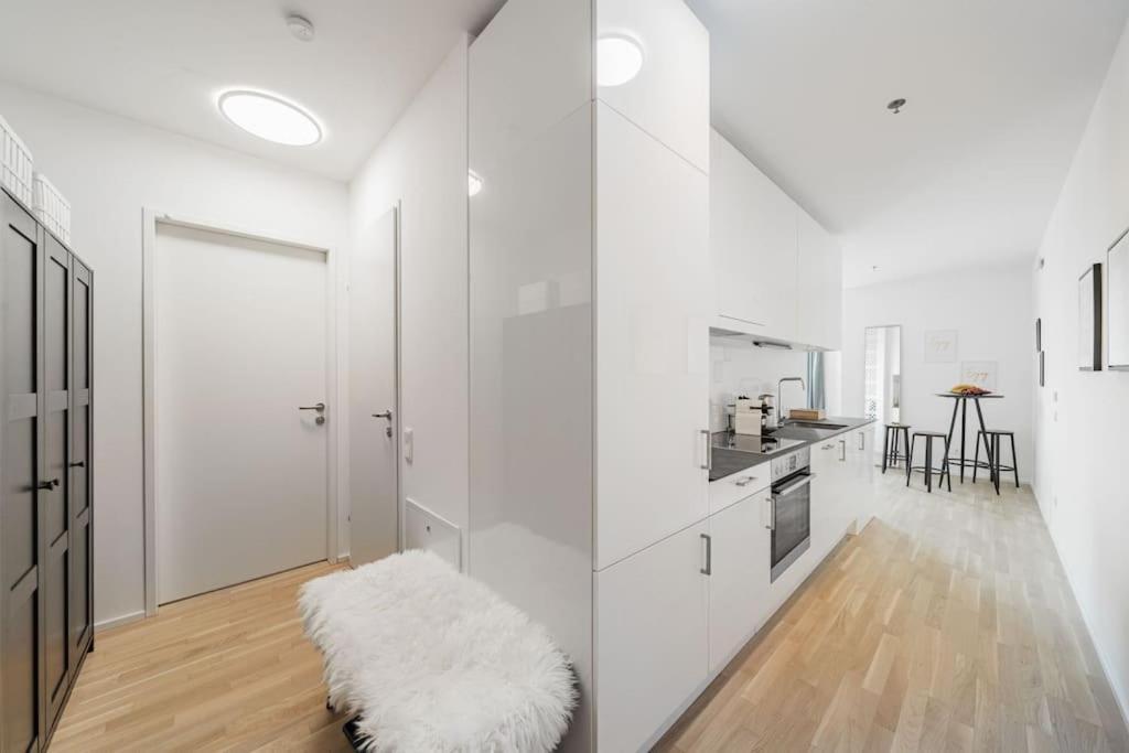 City Sky Studio Mit Balkon Wien Ngoại thất bức ảnh